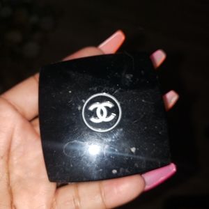 eye shadow CHANEL